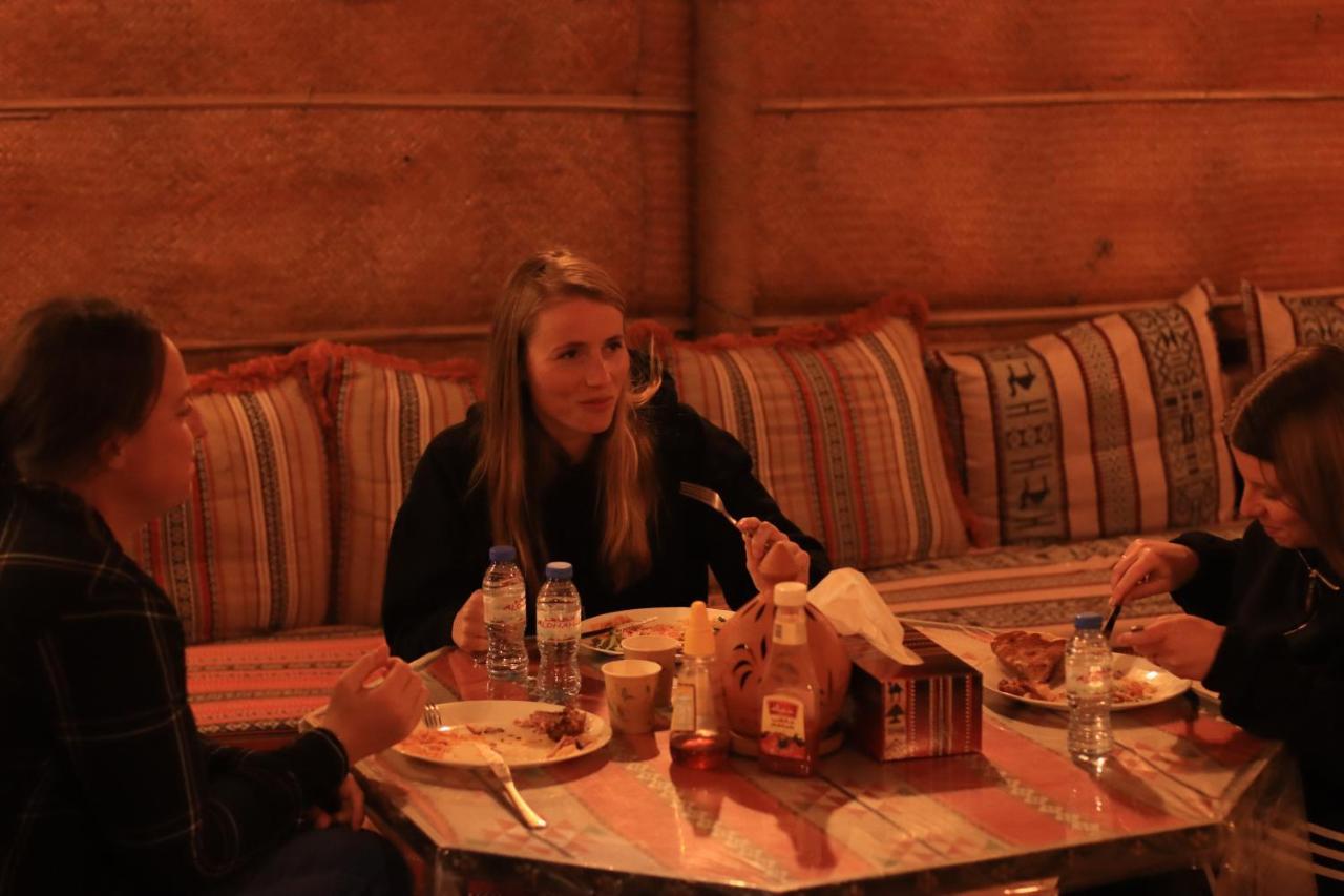 Sands Dream Tourism Camp Shāhiq Esterno foto